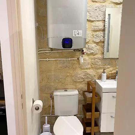 Modern And Charming Apartment - Historical Paris Apartman *