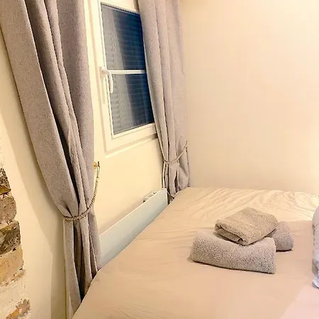 Apartman Modern And Charming Apartment - Historical Paris